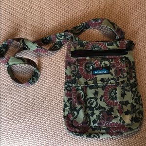 KAVU purse